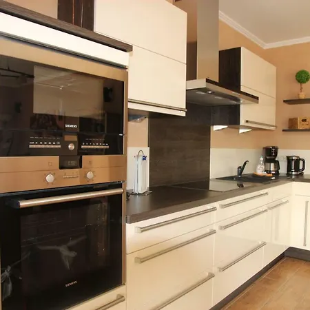 Ferienwohnung Baumann Apartamento Sellin (Rugen)